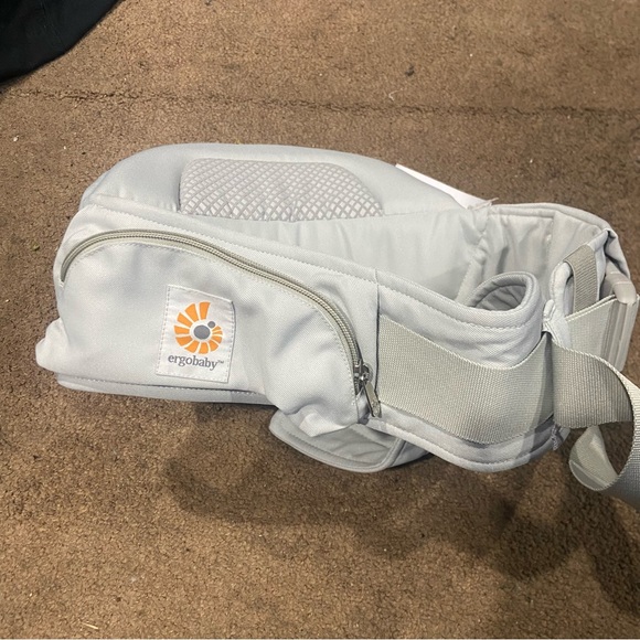 Ergobaby Hipseat Only Gray - Picture 3 of 3